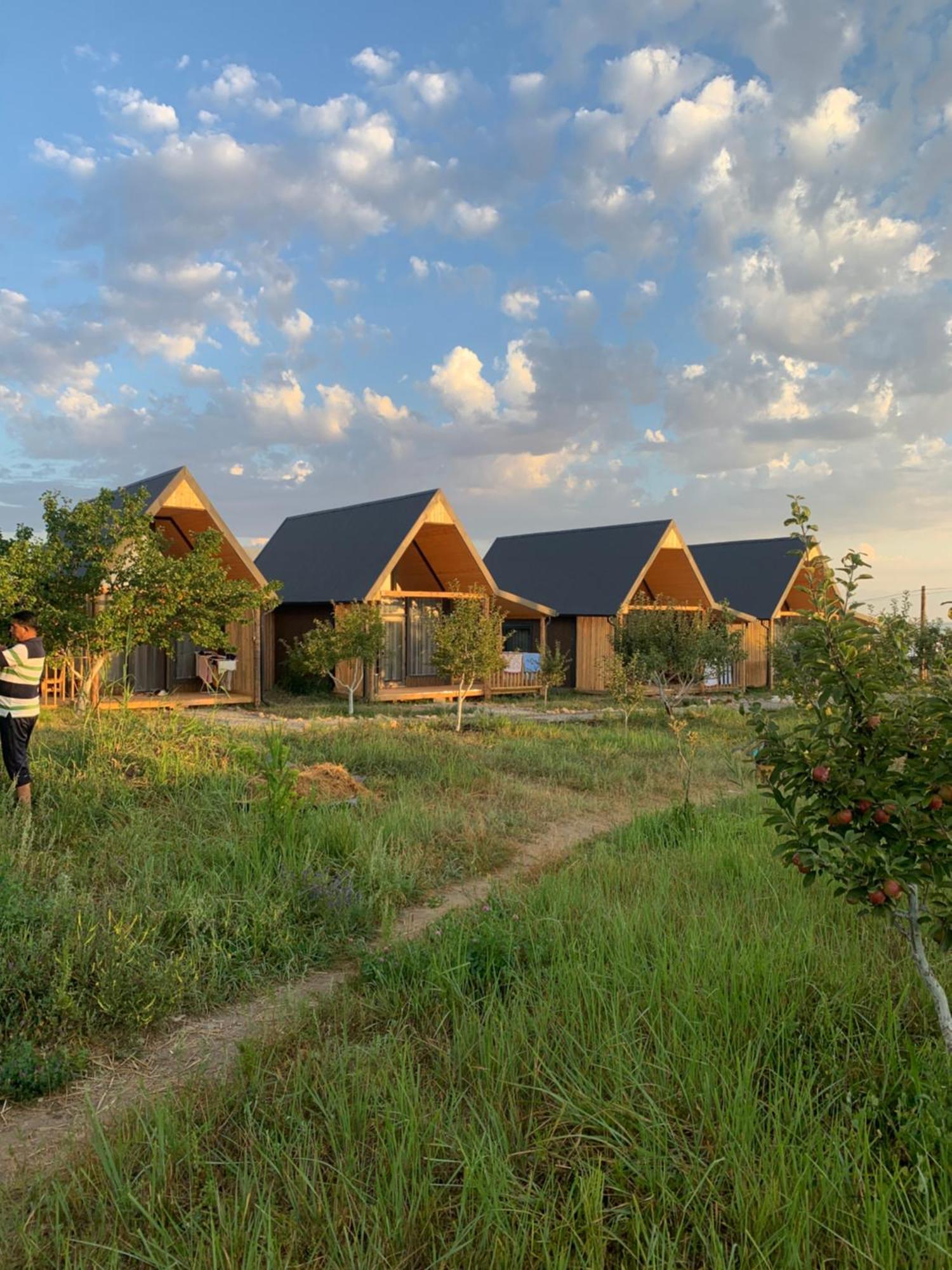 Coral Houses Tossor 外观 照片